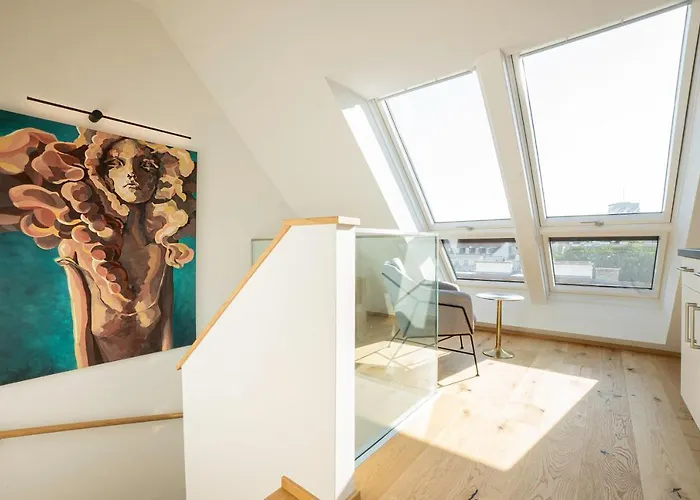 Orestaliving - Penthouse With Designer Renovation Appartamento *