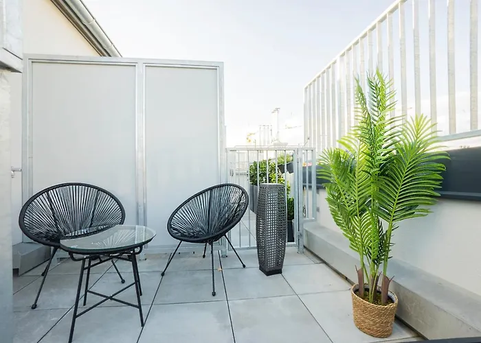 Orestaliving - Penthouse With Designer Renovation Appartamento Vienna