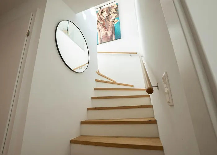 Orestaliving - Penthouse With Designer Renovation Appartamento *