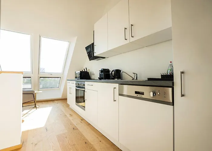 Orestaliving - Penthouse With Designer Renovation Vienna